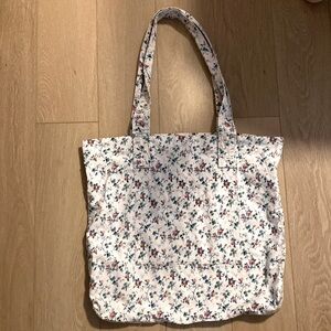 Vintage floral tote bag